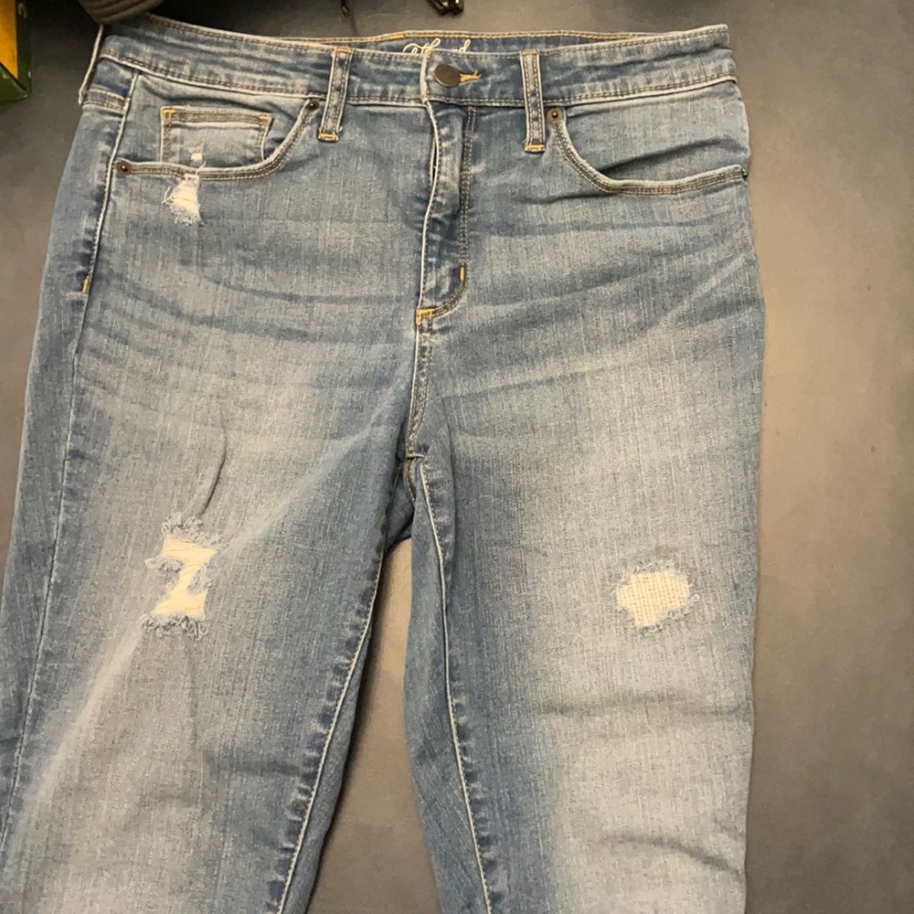 Universal Thread high rise skinny jeans.